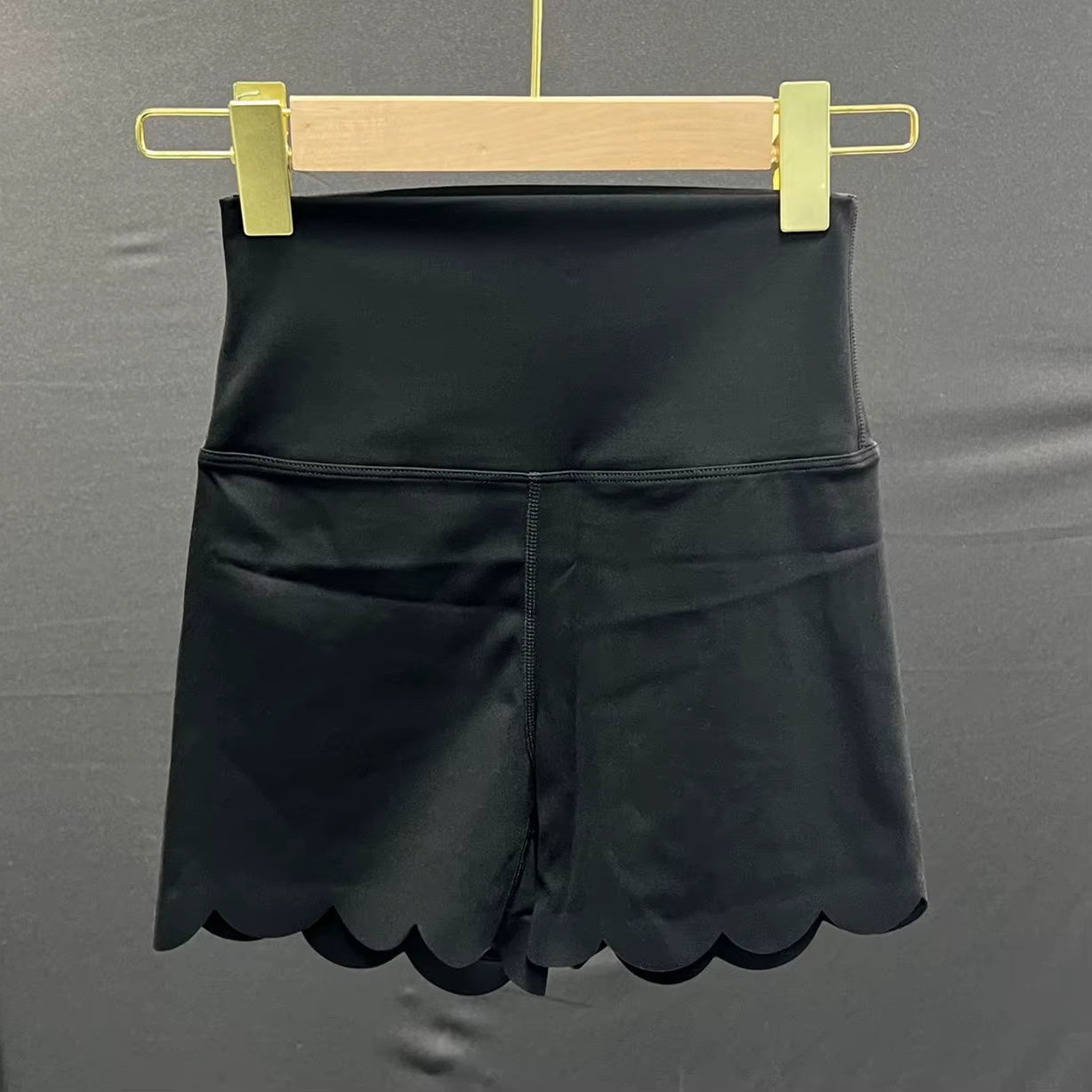 High-Waist Sports Shorts for Women – Compression Fit for Running, Yoga & Training